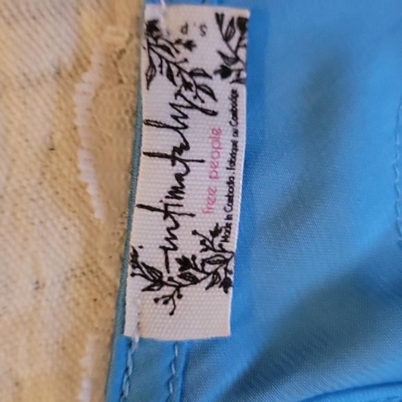 Free People Sky Blue Satin Cami Babydoll Tank Top Size XS With Lace  Boho Y2K - Picture 2 of 7